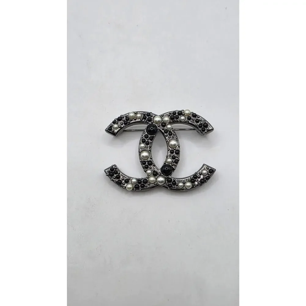 Chanel Silver-tone Faux Pearl Resin Interlocking CC Pin Brooch